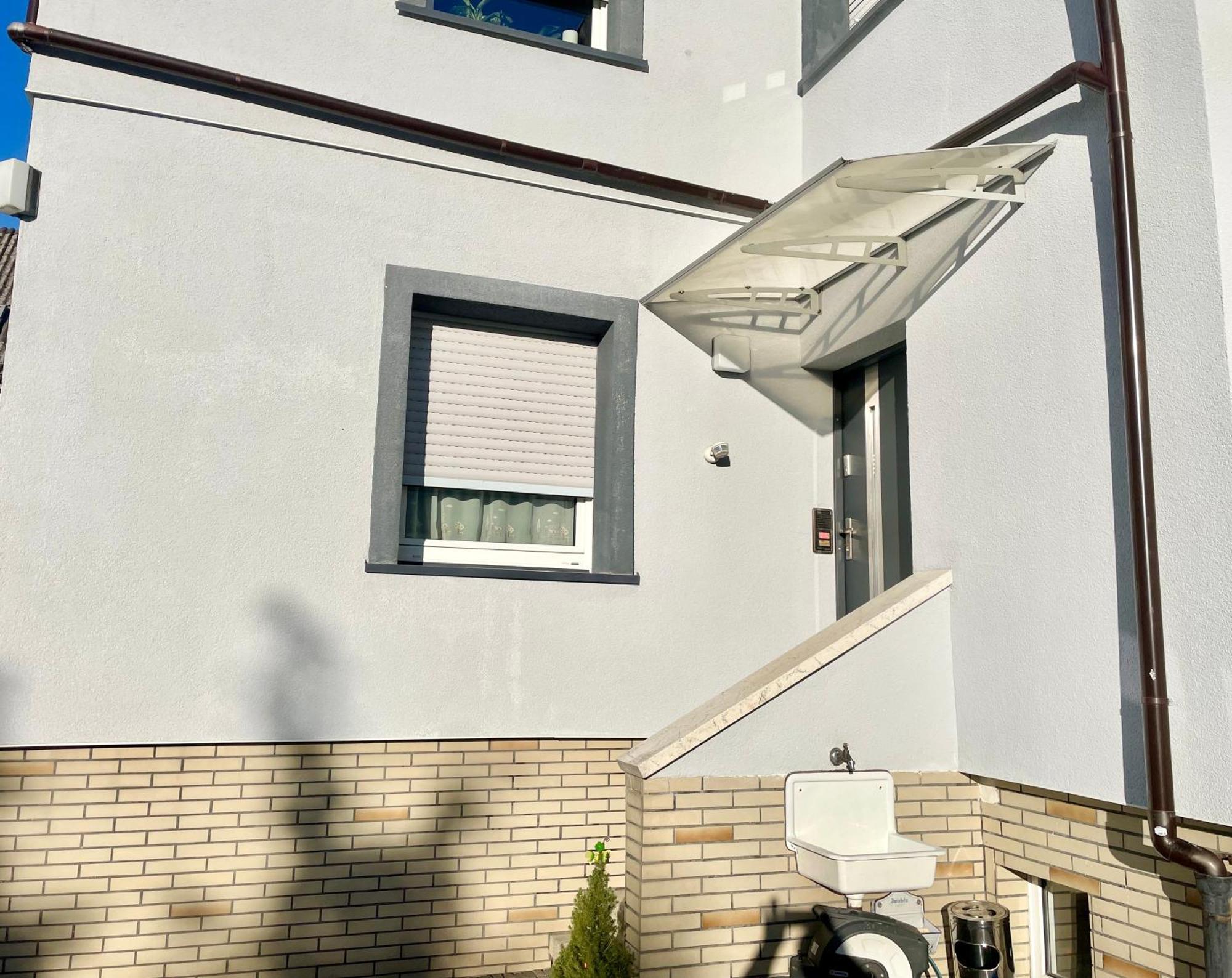 Casa Giulia 2 Zimmer Nahe Giessen, Kueche, Bad, Wlan, Parkplatz Krofdorf-Gleiberg Eksteriør bilde